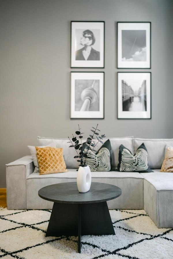 Cozy Apt Perfect For 4-6 Tv Metro Self-Checkin Vienna Exterior photo